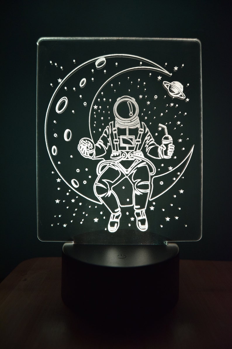 Astronaut LED Night Lamp | RGB 3D Acrylic Moon Light